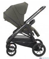Прогулочная коляска Inglesina Aptica на шасси XT