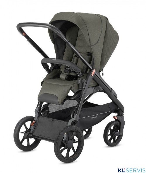 Прогулочная коляска Inglesina Aptica на шасси XT