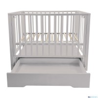 Детская кроватка Sweet Baby с маятником и ящиком Vittoria